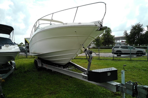 Photo of the 1998 Sea Ray 