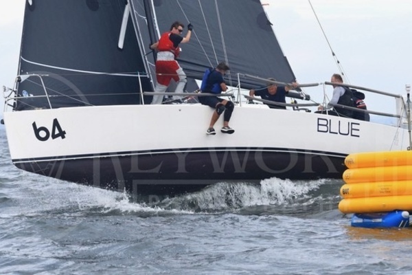 28ft J Boats Yacht For Sale