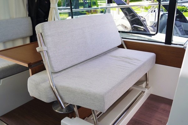 34ft Jeanneau Yacht For Sale