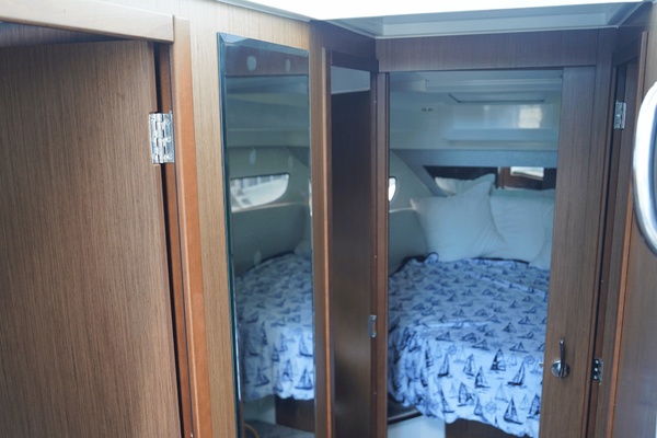 34ft Jeanneau Yacht For Sale