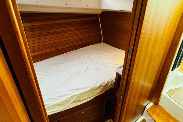 Scout 37ft Back Cove Yacht For Sale
