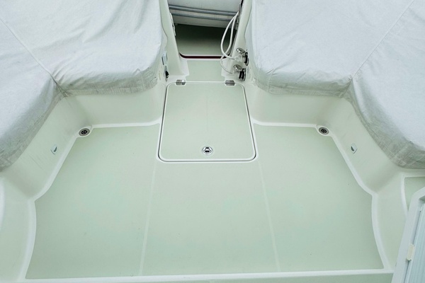 Scout 37ft Back Cove Yacht For Sale