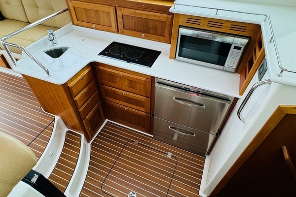 Back Cove 37 Yacht For Sale