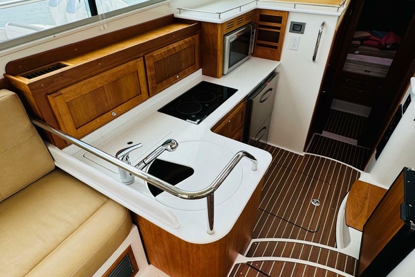 Scout 37ft Back Cove Yacht For Sale