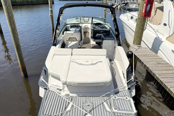 29ft Monterey Yacht For Sale