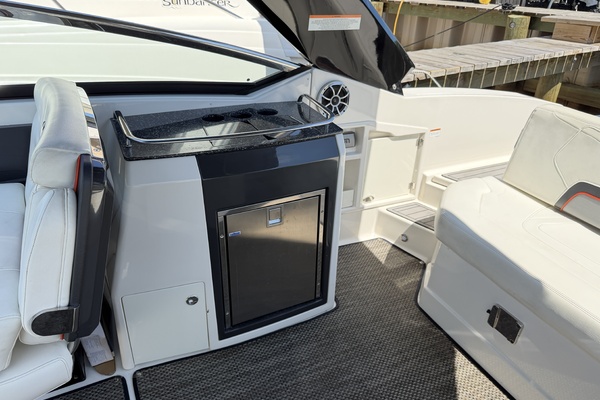 29ft Monterey Yacht For Sale