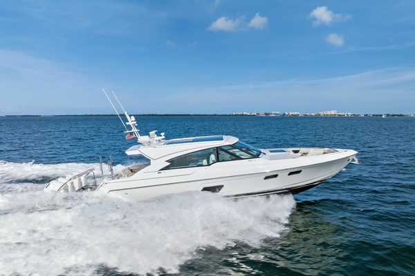 BREAKTHROUGH III 53ft Formula Yacht For Sale