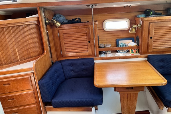 36ft Catalina Yacht For Sale