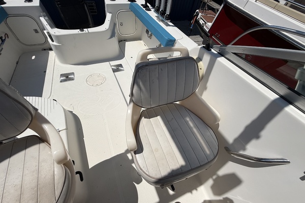 21ft Bayliner Yacht For Sale