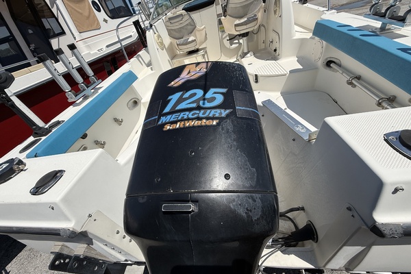 21ft Bayliner Yacht For Sale