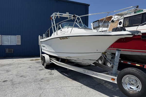 21ft Bayliner Yacht For Sale