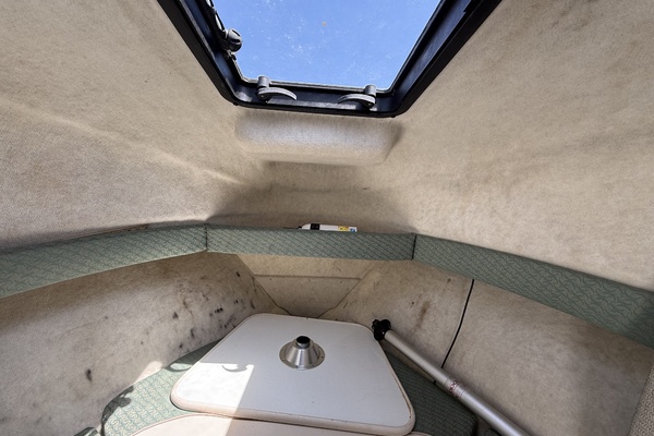 21ft Bayliner Yacht For Sale