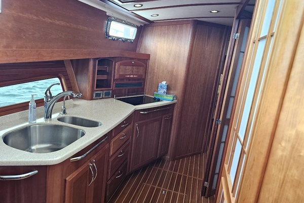 Next Chapter 48ft Sabre Yacht For Sale