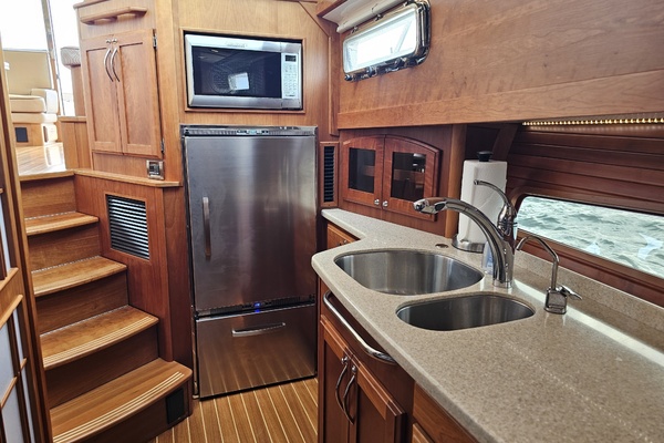 Next Chapter 48ft Sabre Yacht For Sale