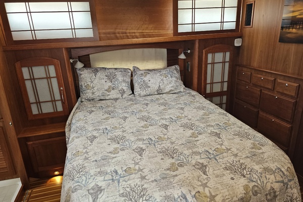 Next Chapter 48ft Sabre Yacht For Sale