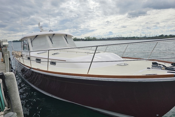 Next Chapter 48ft Sabre Yacht For Sale