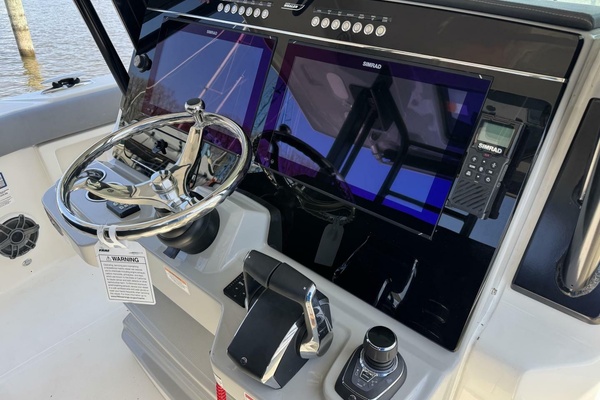 36ft Boston Whaler Yacht For Sale