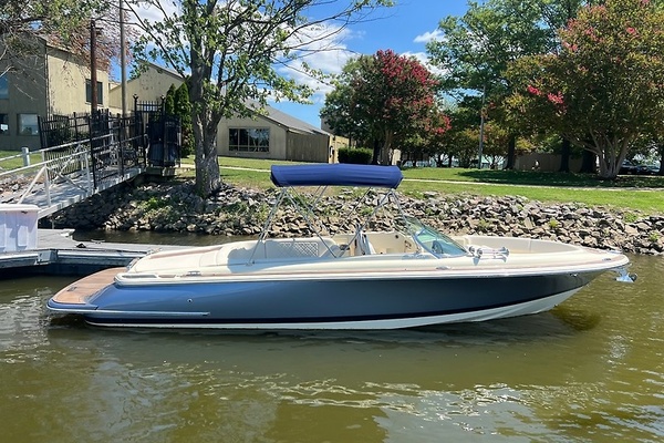 27ft Chris Craft Yacht For Sale