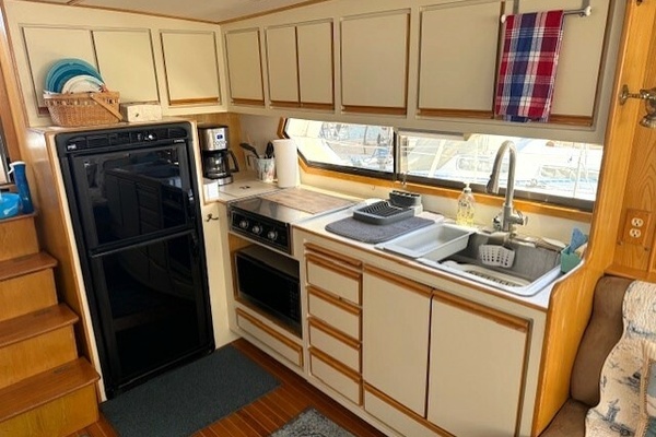 38ft Vista Yacht For Sale