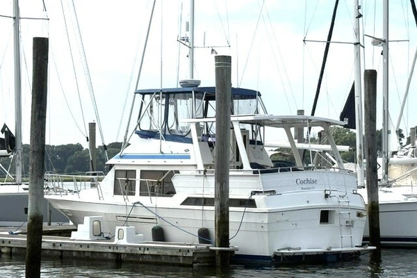 Photo of the 1990 Vista Sun Deck Trawler "Cochise"