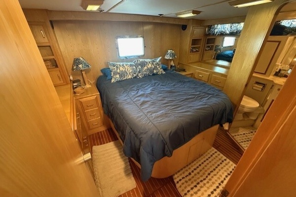 38ft Vista Yacht For Sale