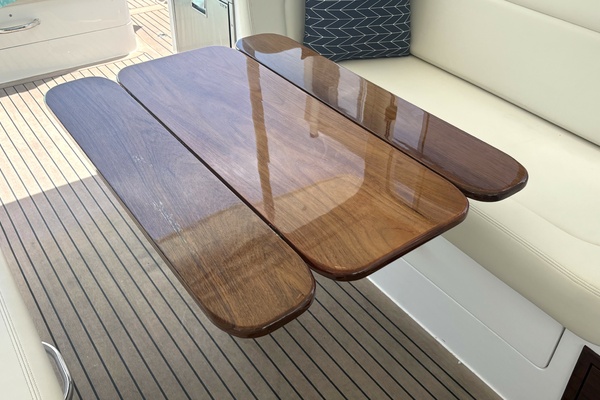 35ft MJM Yacht For Sale
