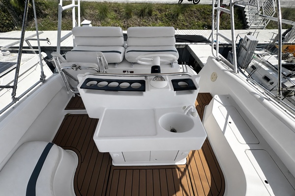 Reel Chaos 40ft Mainship Yacht For Sale