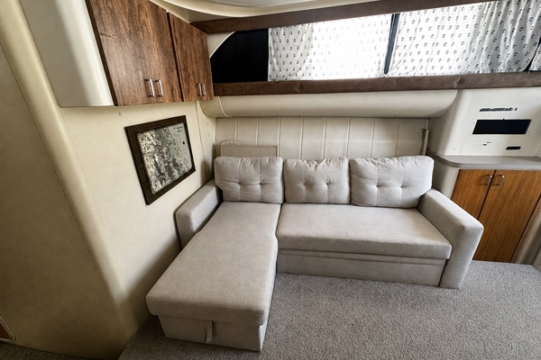 Reel Chaos 40ft Mainship Yacht For Sale