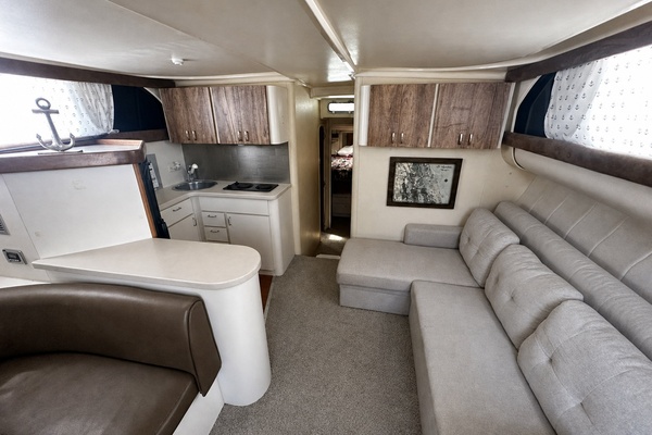 Reel Chaos 40ft Mainship Yacht For Sale