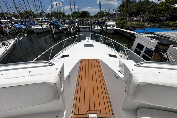 Reel Chaos 40ft Mainship Yacht For Sale