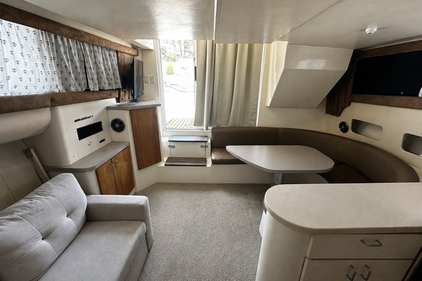 Reel Chaos 40ft Mainship Yacht For Sale
