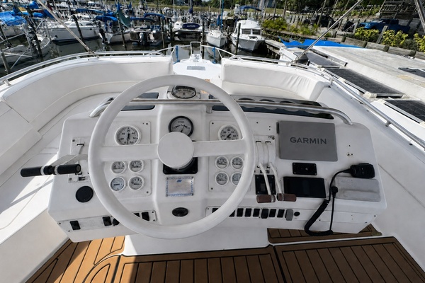 Reel Chaos 40ft Mainship Yacht For Sale