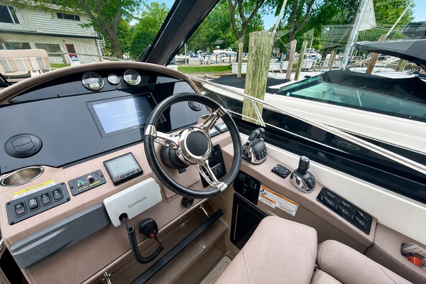 LAZY CHASE 42ft Regal Yacht For Sale