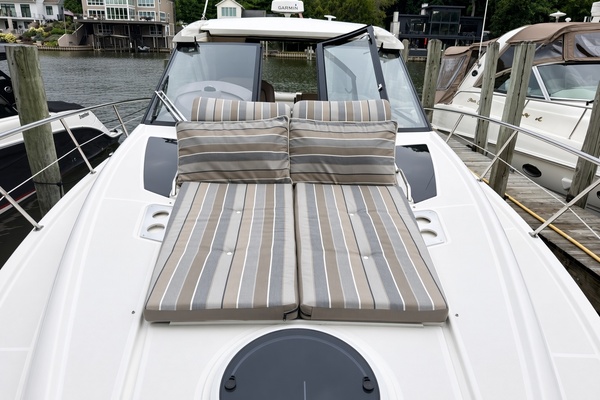 LAZY CHASE 42ft Regal Yacht For Sale