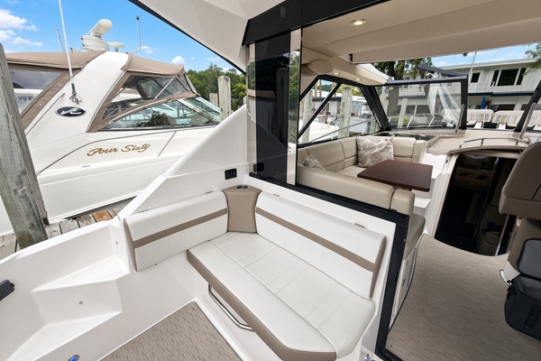 LAZY CHASE 42ft Regal Yacht For Sale