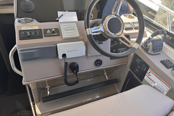 LAZY CHASE 42ft Regal Yacht For Sale