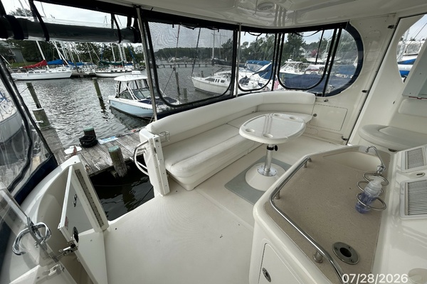40' Sea Ray sundeck1