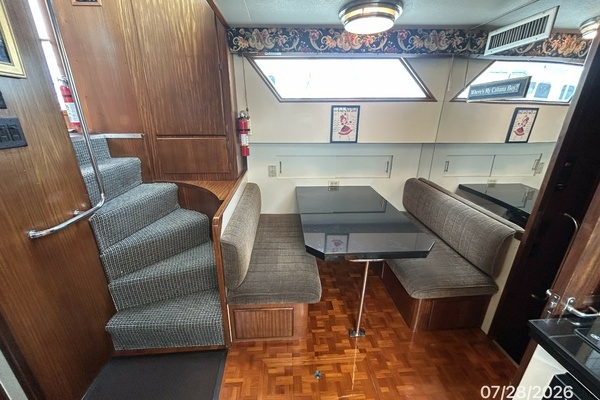 Hatteras  Yacht For Sale