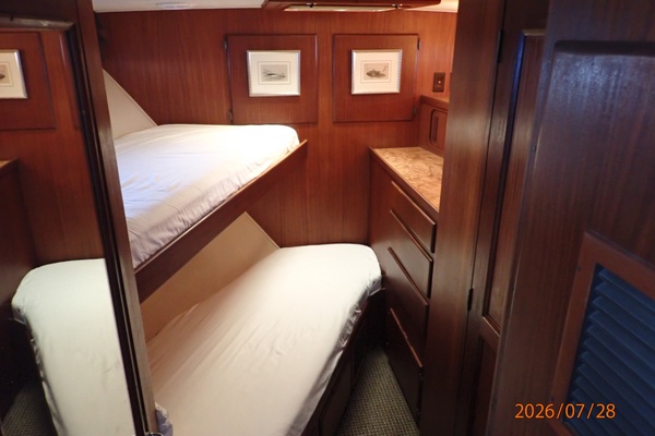 Material Girl 54ft Hatteras Yacht For Sale