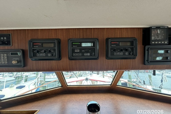 Material Girl 54ft Hatteras Yacht For Sale