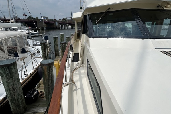 Material Girl 54ft Hatteras Yacht For Sale