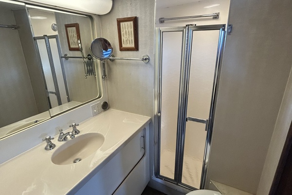Material Girl 54ft Hatteras Yacht For Sale