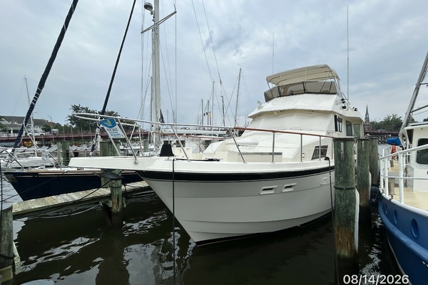 Material Girl 54ft Hatteras Yacht For Sale
