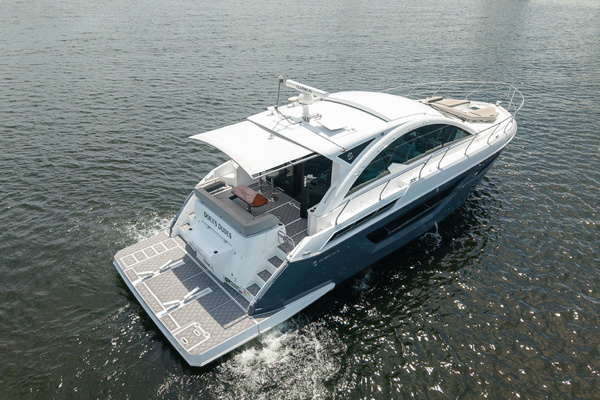 50ft Cruisers Yachts Yacht For Sale