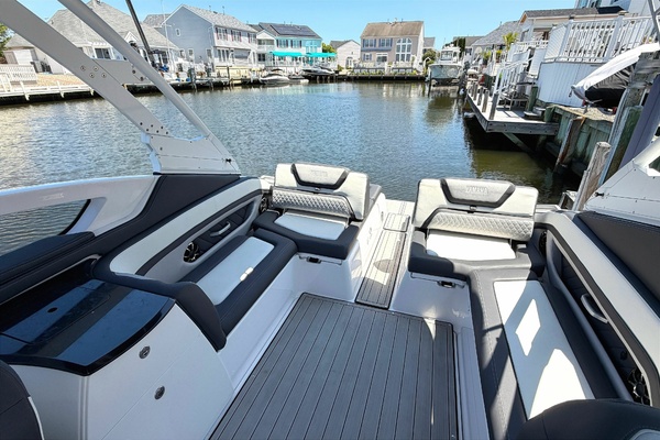 27ft Yamaha Boats Yacht For Sale