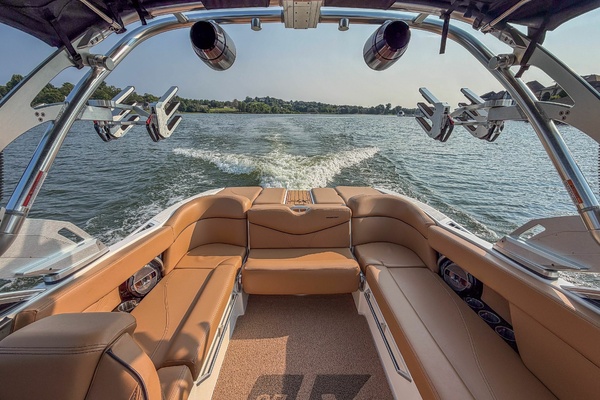 23ft Mastercraft Yacht For Sale