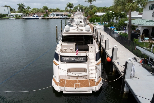 2017 Regal 53