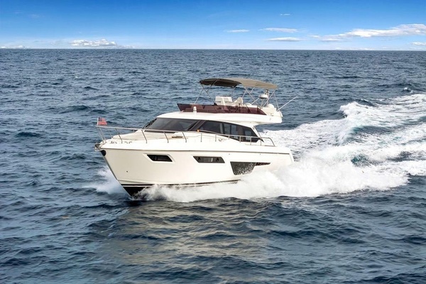 STRAIGHT SHAFTS 50ft Ferretti Yachts Yacht For Sale