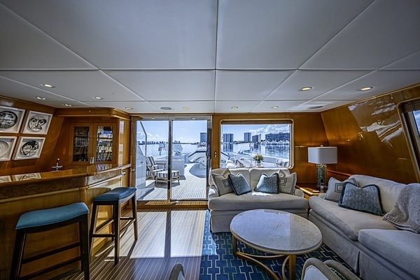1997 Delta Marine 122