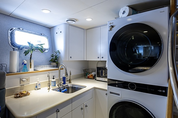 PROBABILITY 122ft Delta Marine Yacht For Sale